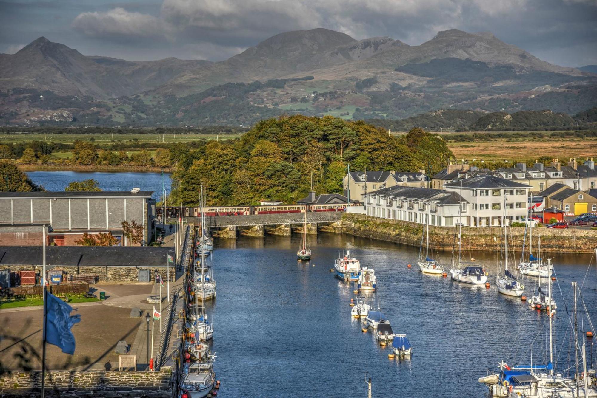 Harbour & Mountain Views, Porthmadog House, Sleeps 9, 4 Bedrooms, Two And Half Bathrooms Exteriér fotografie