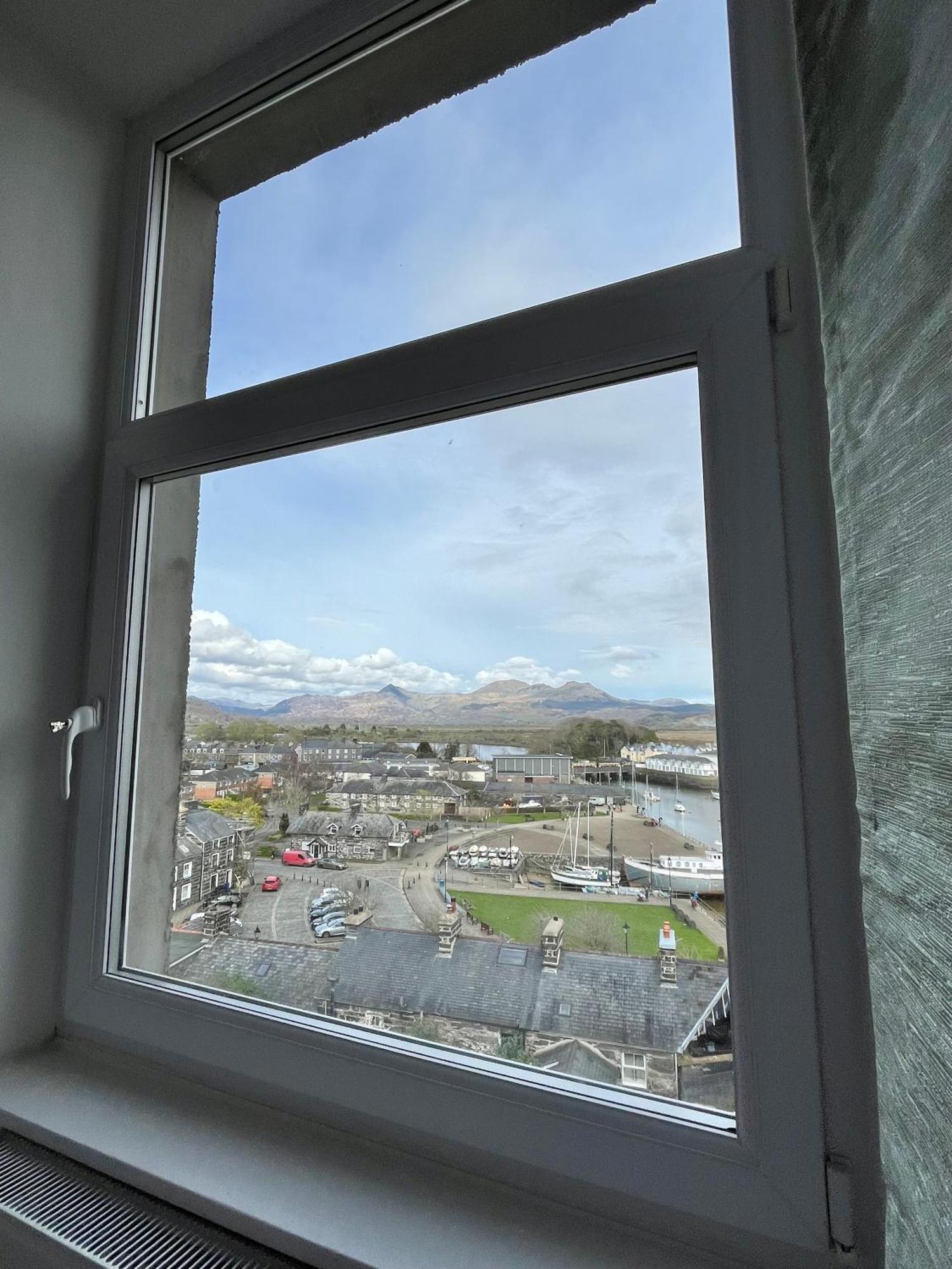 Harbour & Mountain Views, Porthmadog House, Sleeps 9, 4 Bedrooms, Two And Half Bathrooms Exteriér fotografie