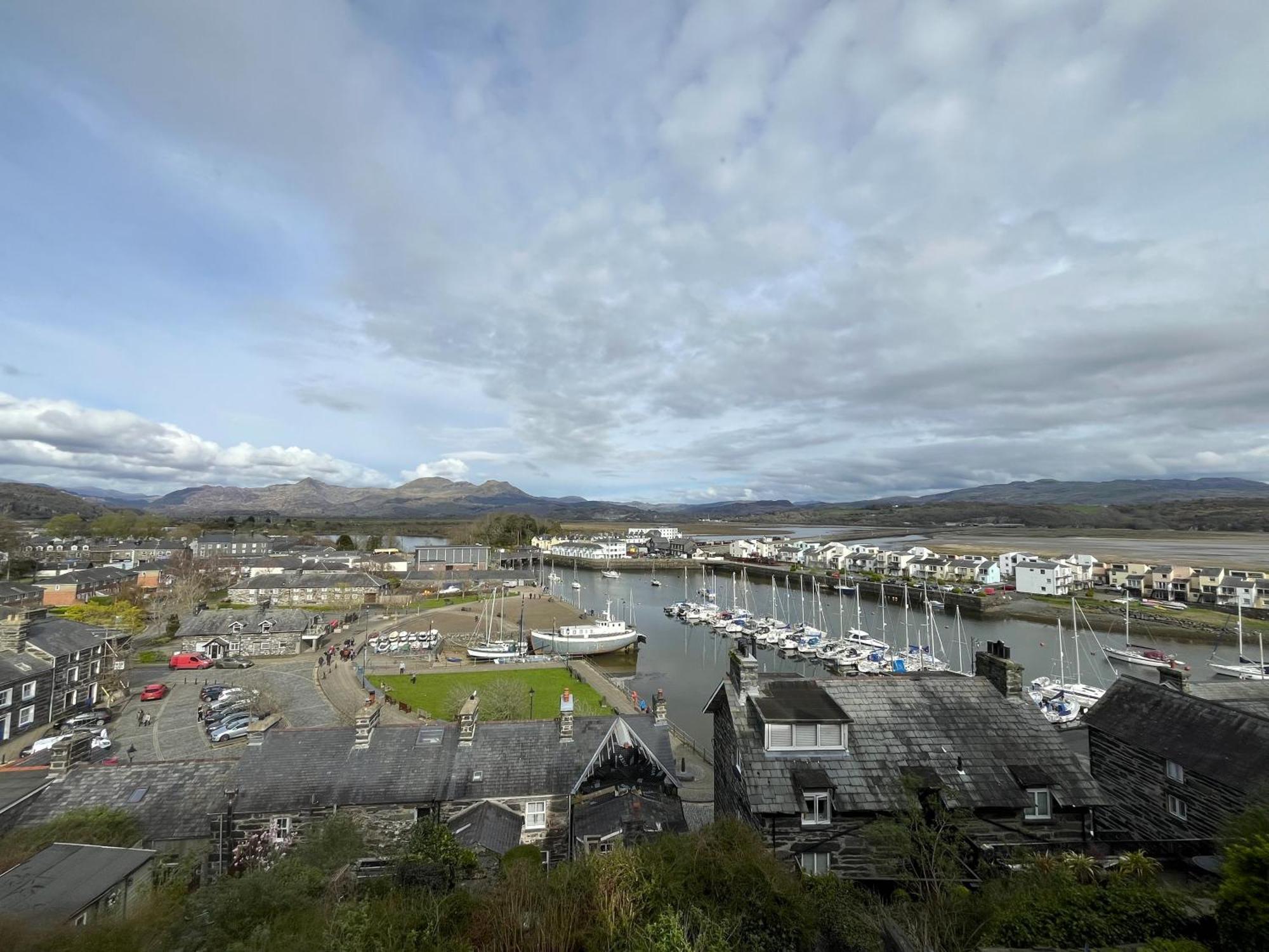 Harbour & Mountain Views, Porthmadog House, Sleeps 9, 4 Bedrooms, Two And Half Bathrooms Exteriér fotografie