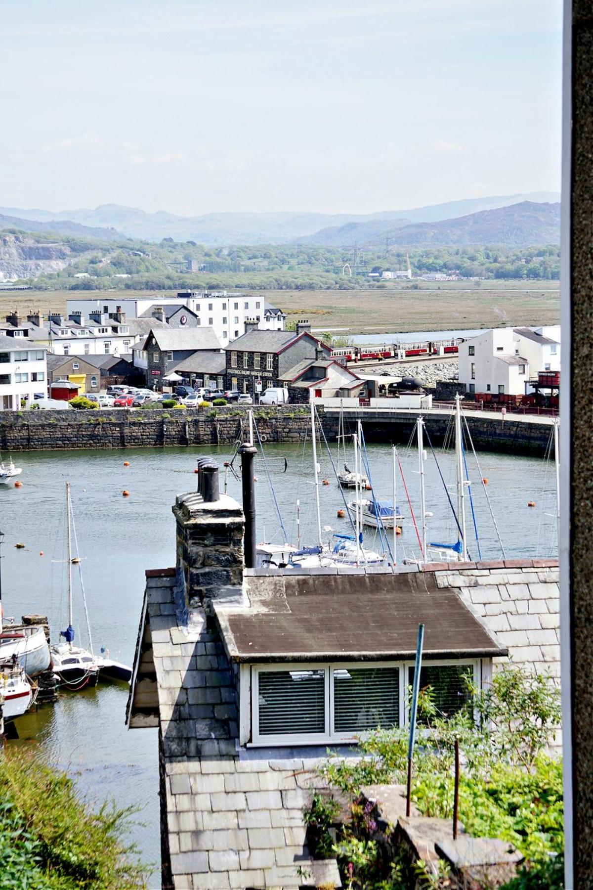 Harbour & Mountain Views, Porthmadog House, Sleeps 9, 4 Bedrooms, Two And Half Bathrooms Exteriér fotografie